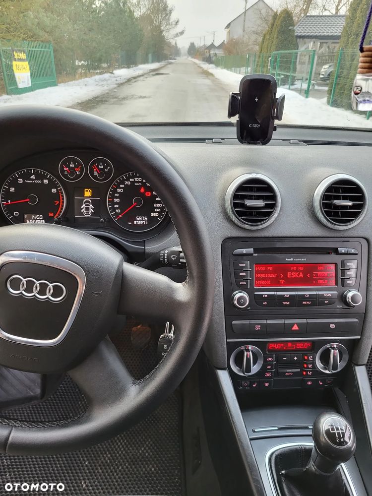 Audi A3 Sportback 1.8 TFSI Ambiente - 12