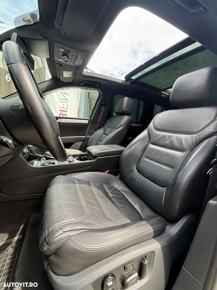 Volkswagen Touareg - 10
