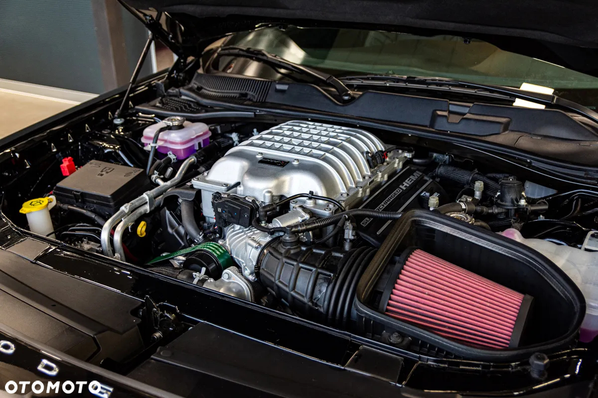 Dodge Challenger 6.2 Redeye Widebody - 19