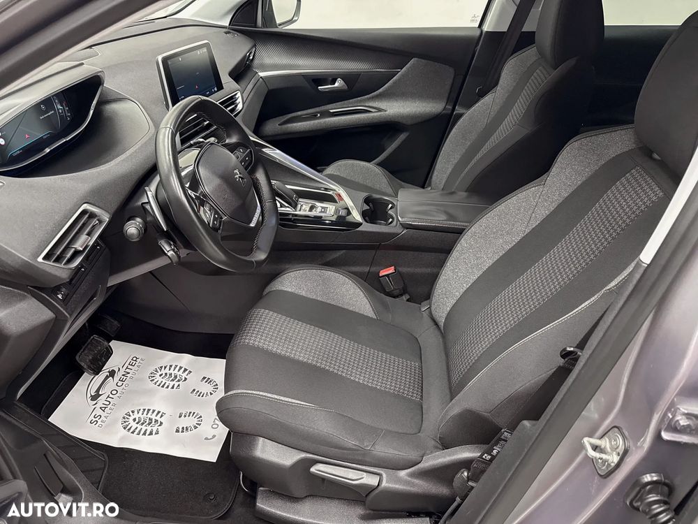 Peugeot 3008 - 19