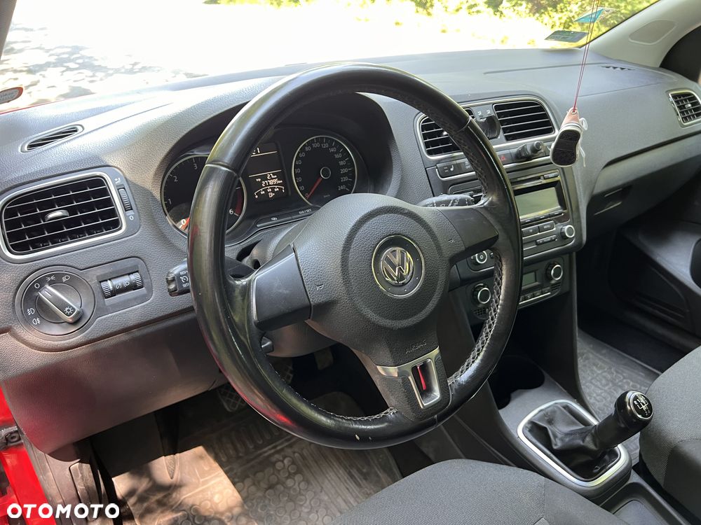 Volkswagen Polo 1.6 TDI DPF Trendline - 21