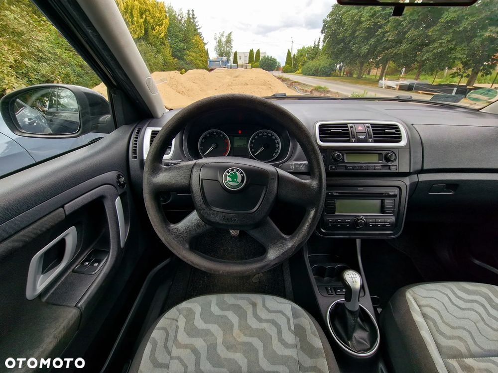 Skoda Fabia 1.4 16V Ambiente - 13