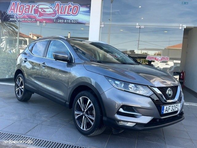 Nissan Qashqai 1.5 dCi N-Connecta - 1