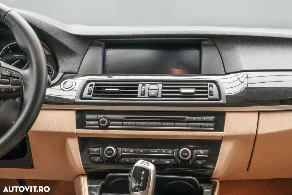 BMW Seria 5 520d Sport-Aut. BluePerformance - 19