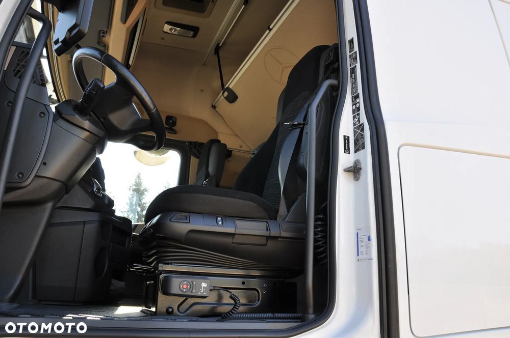 Mercedes-Benz Actros bez retardera - 13