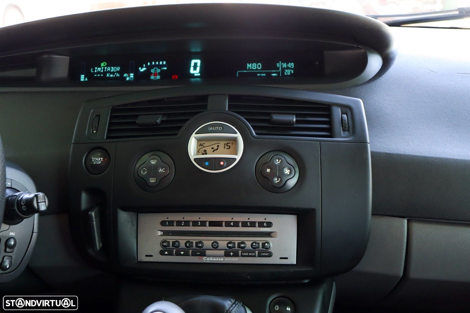 Renault Scénic 1.5 dCi Privilège - 13