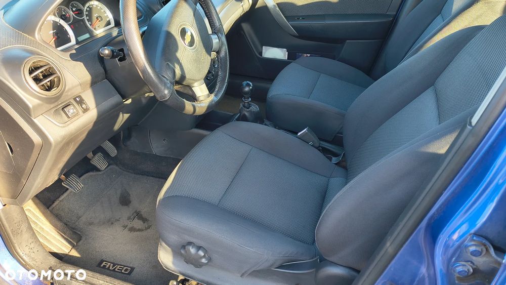 Chevrolet Aveo 1.4 16V LT - 13