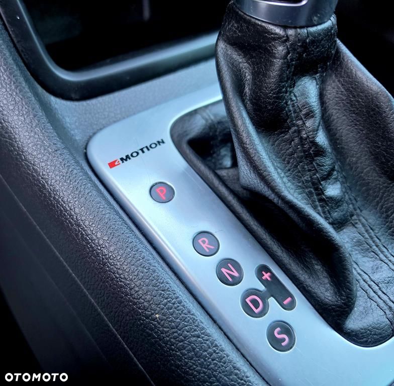 Volkswagen Sharan - 26