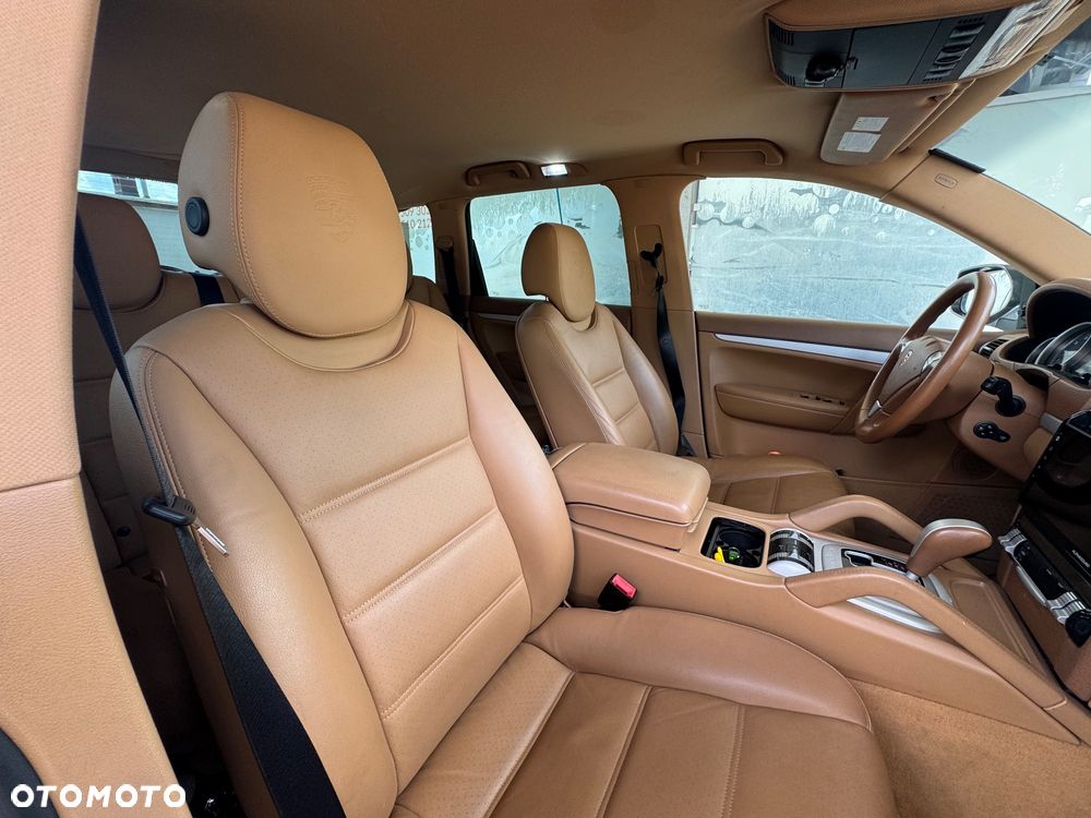 Porsche Cayenne S Tiptronic - 16
