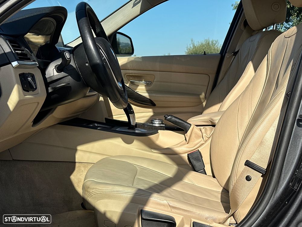 BMW 320 d Auto Line Luxury - 17