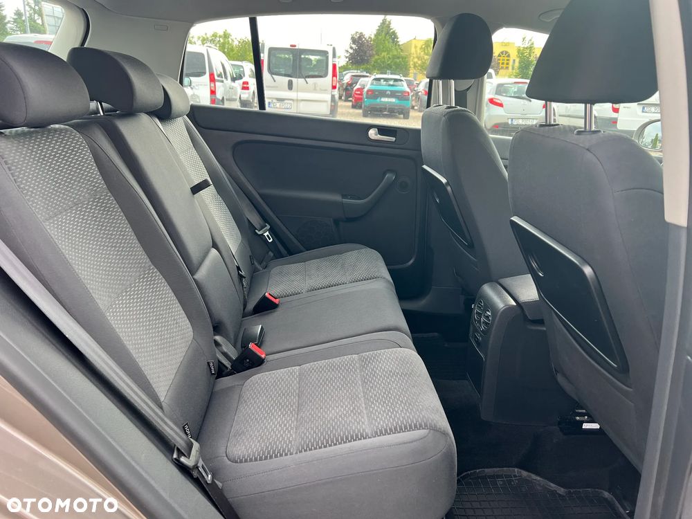 Volkswagen Golf 1.4 TSI DSG Comfortline - 25