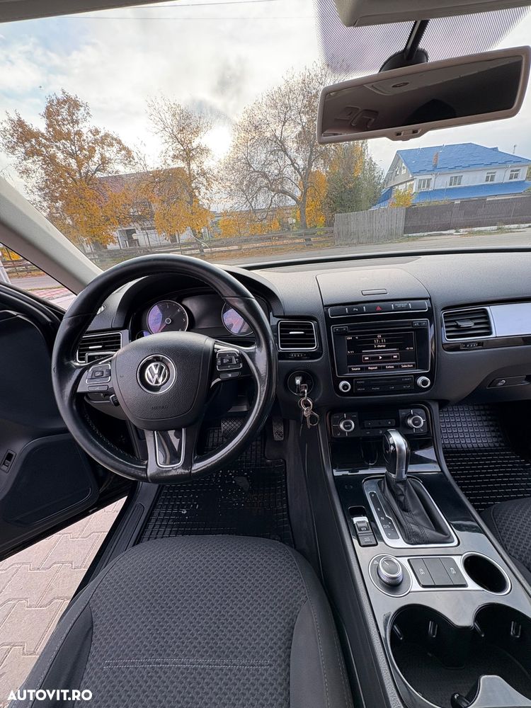 Volkswagen Touareg 3.0 V6 TDI BMT - 15