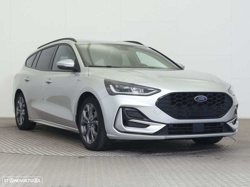 Ford Focus SW 1.0 EcoBoost MHEV ST-Line - 19