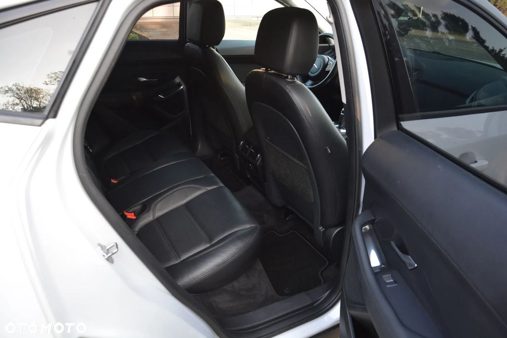 Jaguar E-Pace D150 AWD S - 37