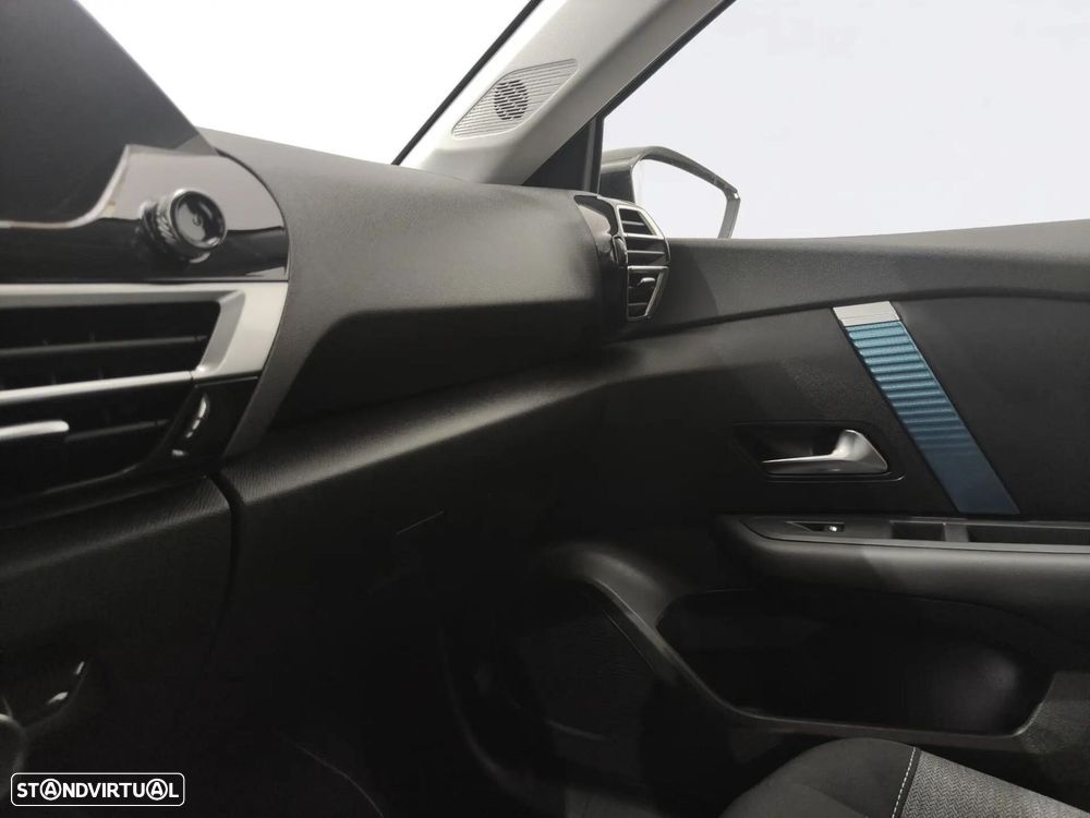 Citroën e-C4 50 kWh Feel - 25
