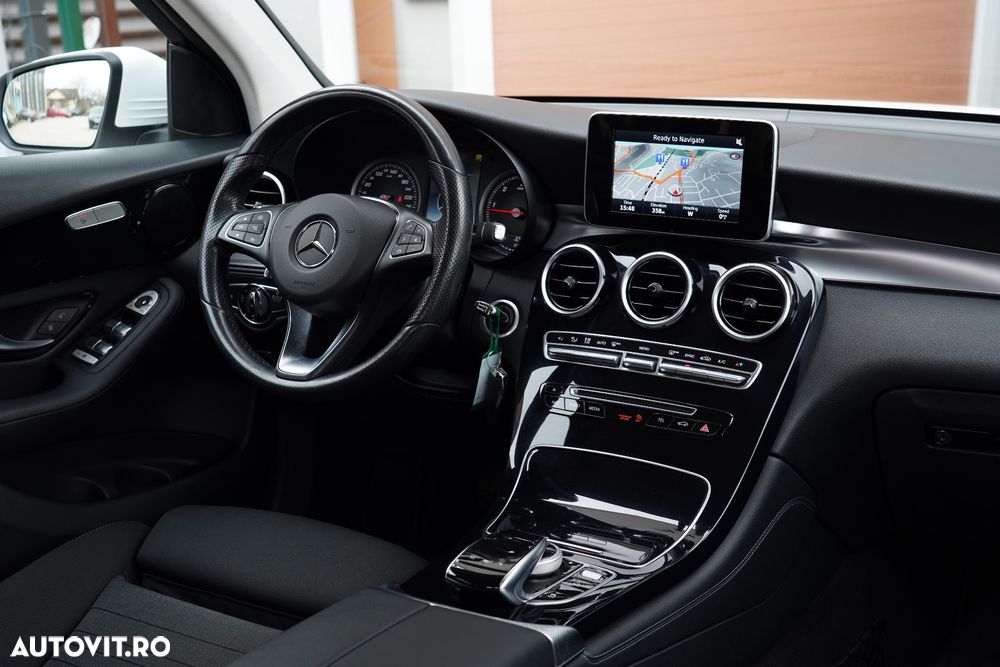 Mercedes-Benz GLC 220 d 4MATIC 9G-TRONIC - 23