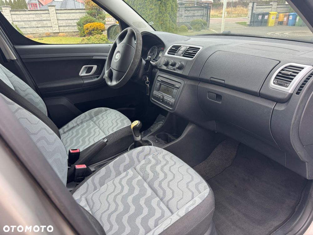 Skoda Roomster 1.2 Active PLUS EDITION - 7