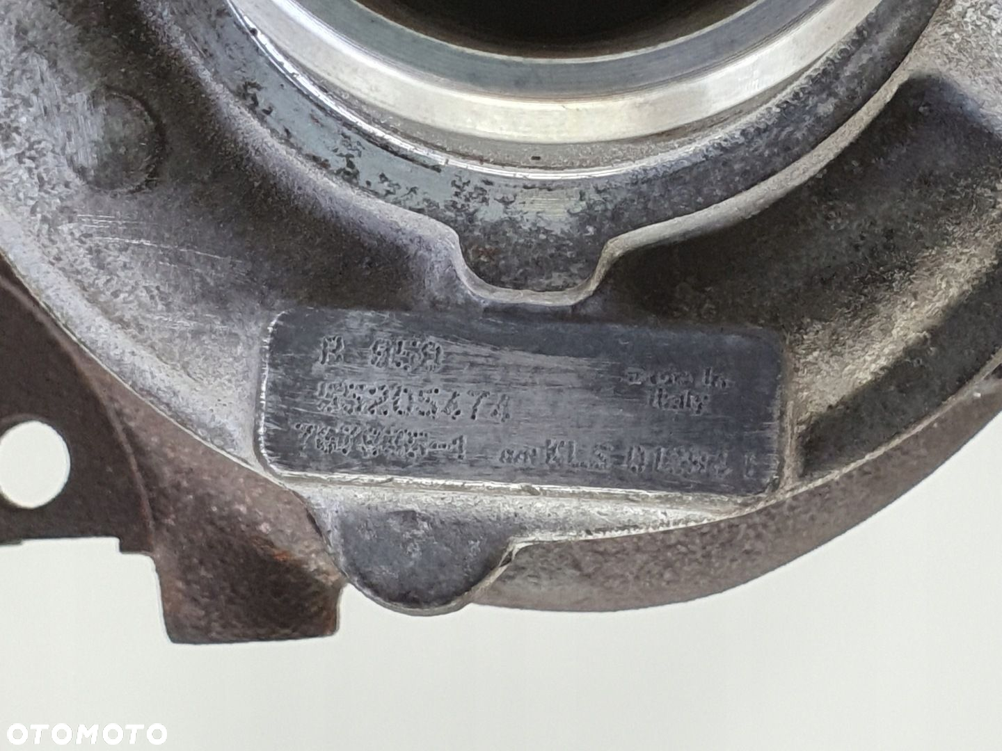 Opel Vectra C 1.9 CDTI 8V TURBOSPRĘŻARKA turbo 55205474 - 2