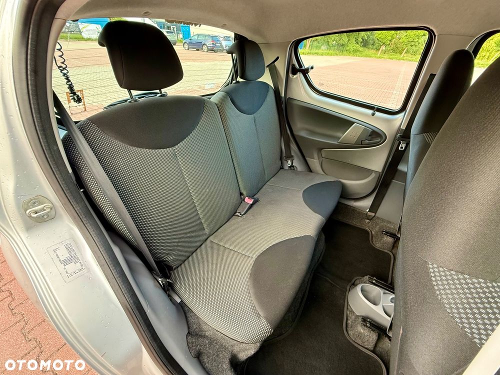 Toyota Aygo 1.0 VVT-i Luna MM A/C - 19