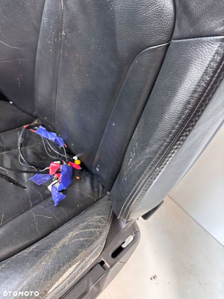 Audi Q7 4L 2009 Komplet Fotele SKÓRA CZARNA Z EKRANAMI GRZANE SCHOWKI - 12