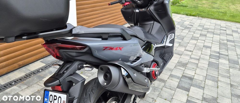 Yamaha Tmax - 22
