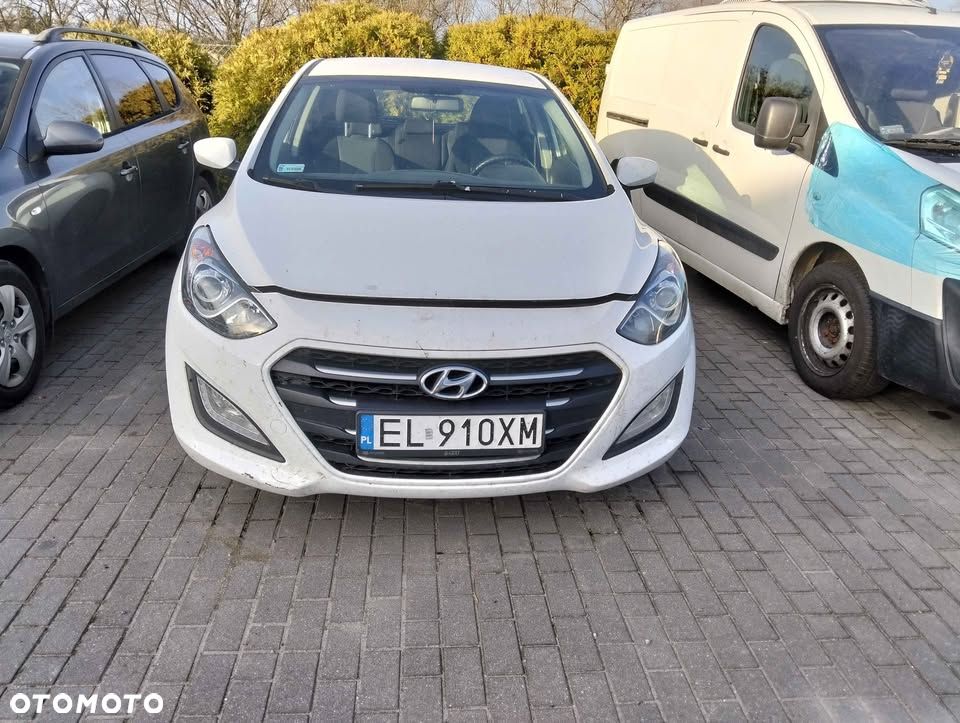 Hyundai i30 1.4 CRDi Base - 4