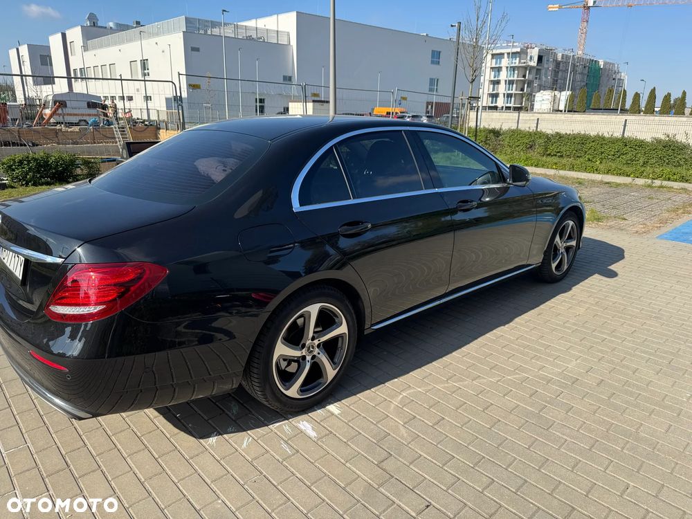 Mercedes-Benz Klasa E 200 9G-TRONIC - 9