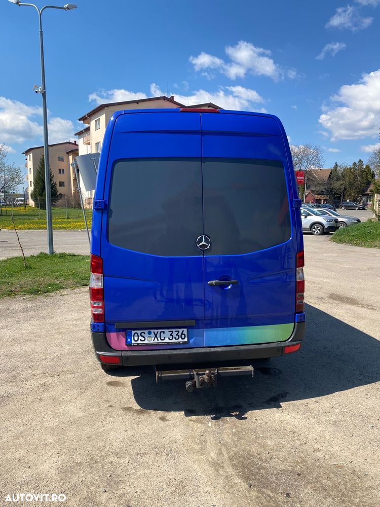 Mercedes-Benz Sprinter - 4