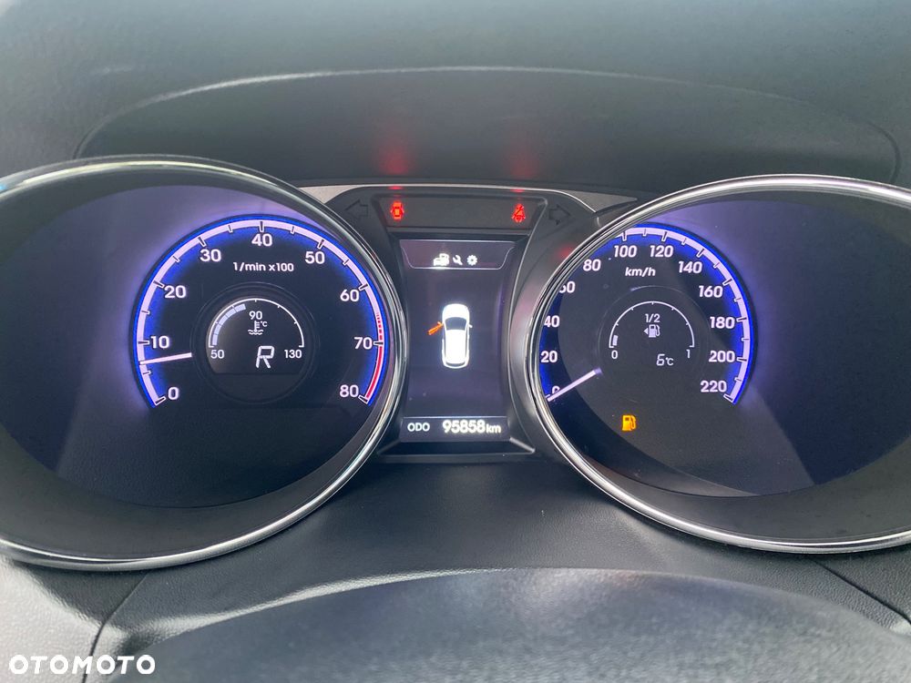 Hyundai ix35 2.0 GDI Premium 2WD - 21