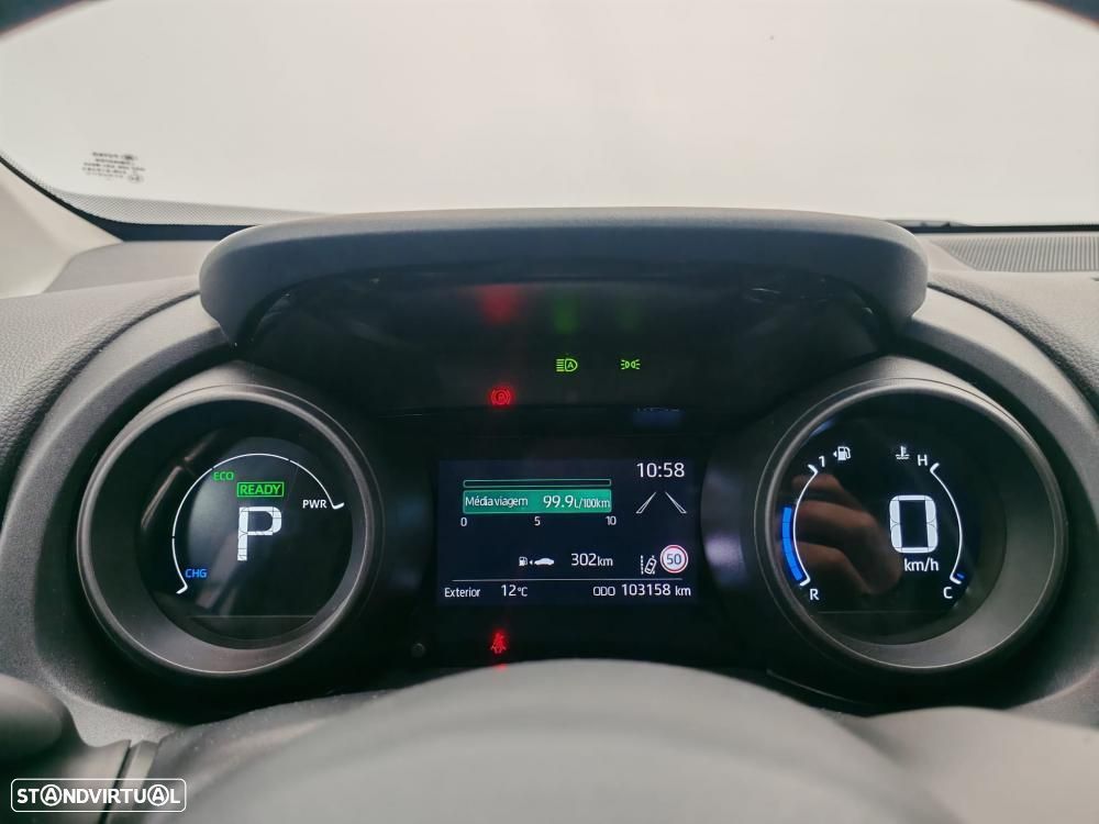 Toyota Yaris Cross 1.5 HDF Comfort Plus - 16