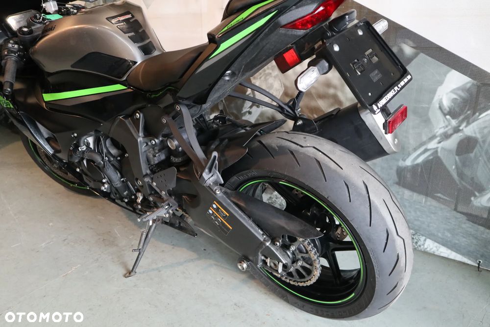 Kawasaki Ninja - 8