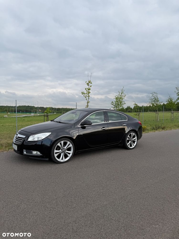 Opel Insignia 1.8 - 16