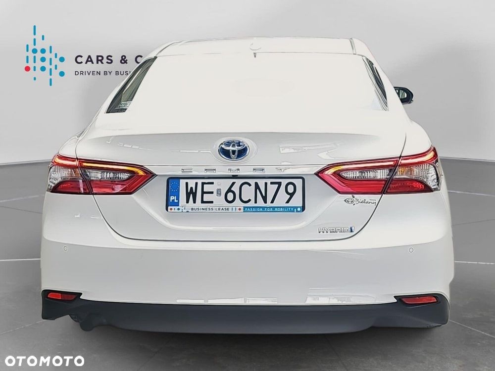 Toyota Camry 2.5 Hybrid Comfort CVT - 26