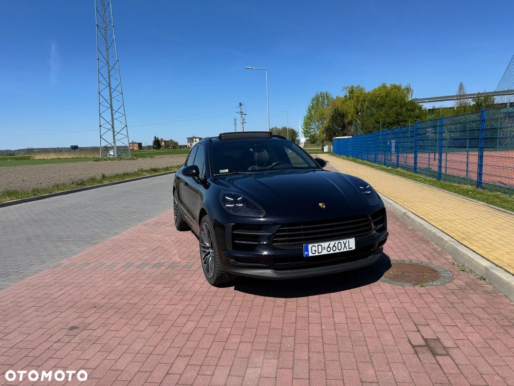 Porsche Macan - 1