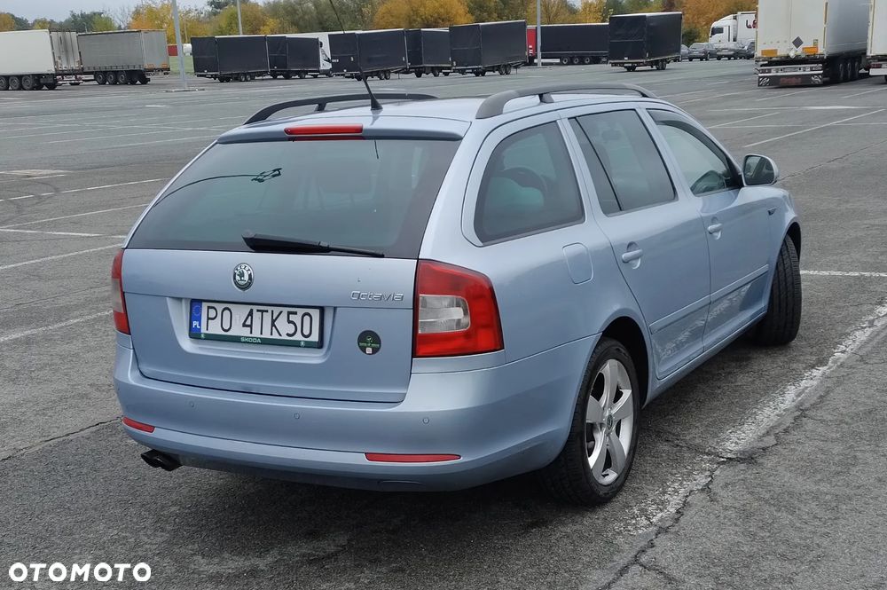 Skoda Octavia 1.8 T FSI Ambiente - 5