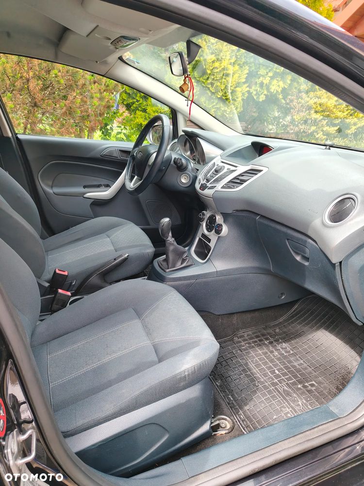 Ford Fiesta 1.25 Titanium - 9