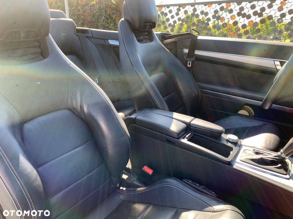 Mercedes-Benz Klasa E 350 CDI DPF Cabrio BlueEFFICIENCY 7G-TRONIC Avantgarde - 25