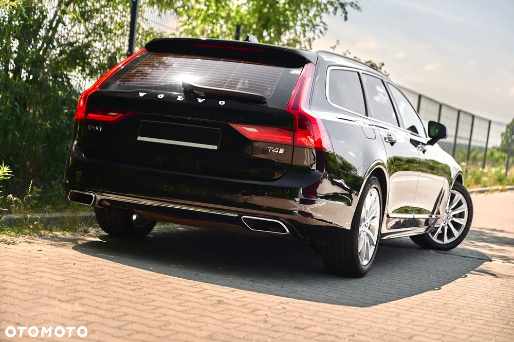 Volvo V90 T4 R-Design - 10