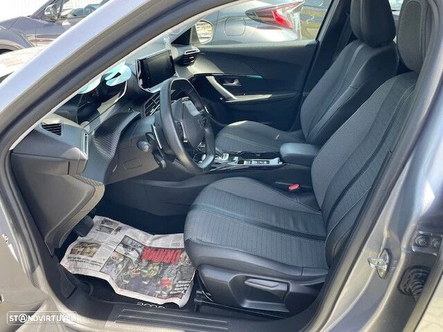 Peugeot 2008 1.5 BlueHDi Active Pack EAT8 - 6