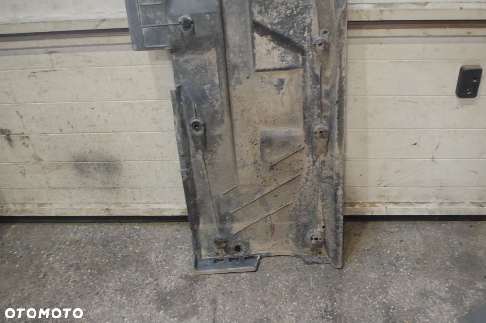 OSŁONA PODWOZIA LEWA PRAWA 6Q7825211 6Q7825212 SKODA ROOMSTER PRAKTIK - 11