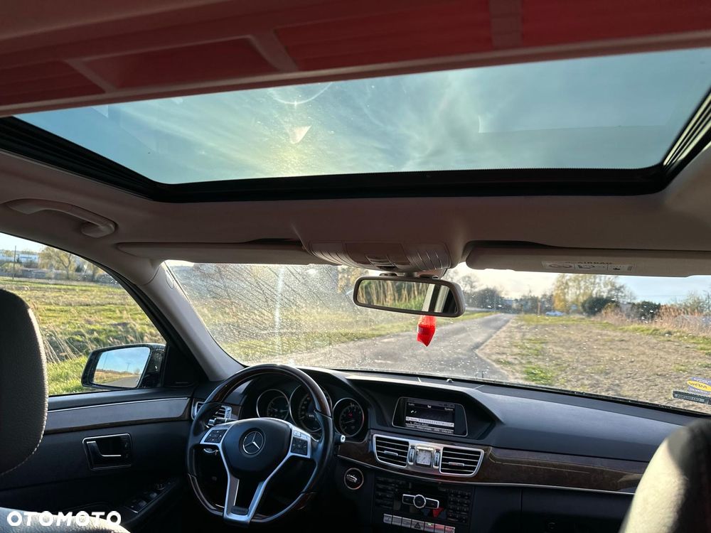 Mercedes-Benz Klasa E 200 NGT BlueEFFICIENCY - 14