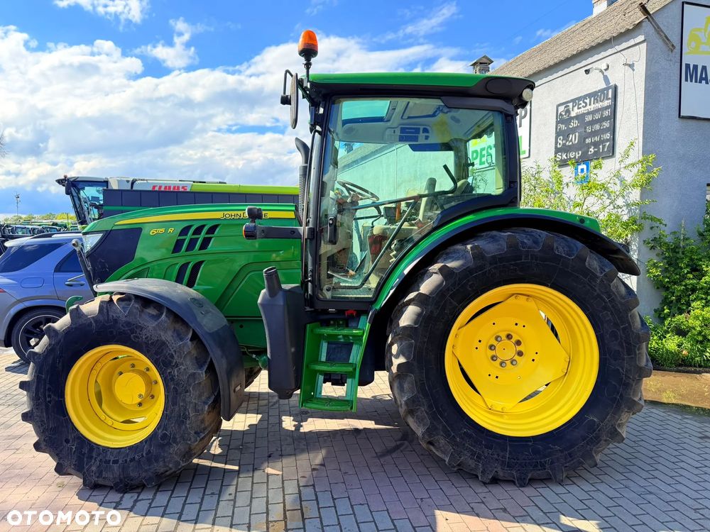 John Deere 6115R - 6