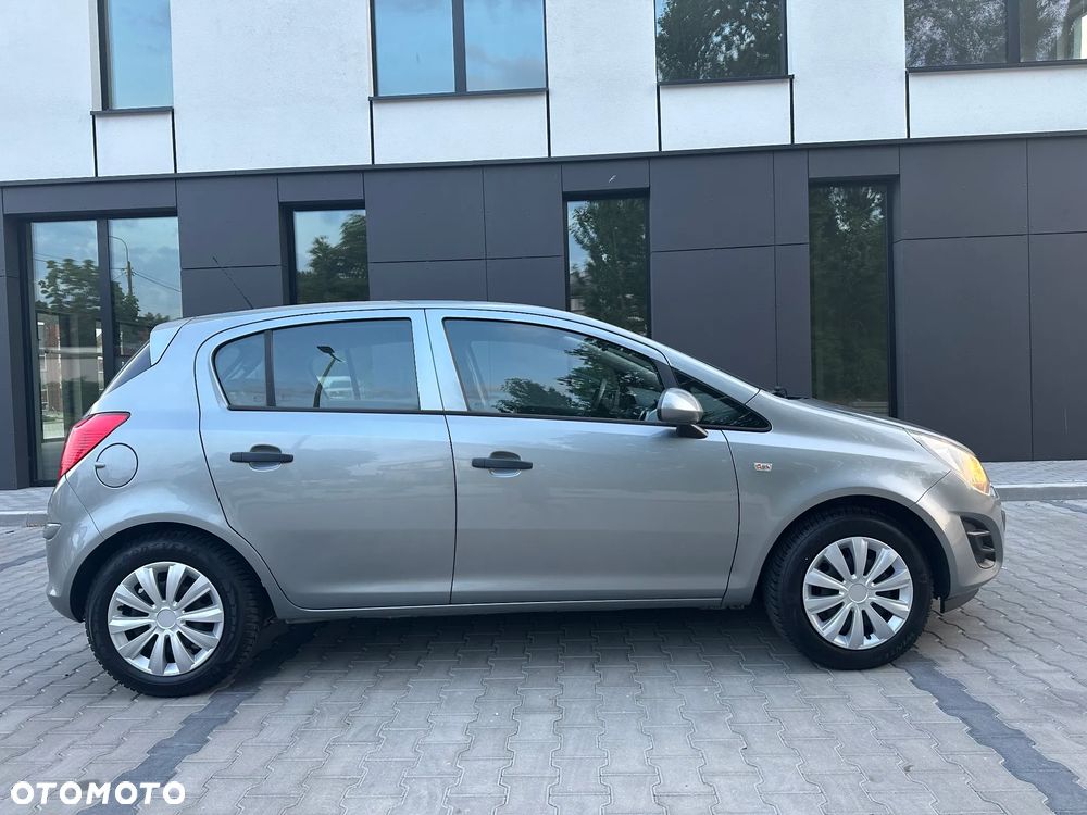 Opel Corsa - 12