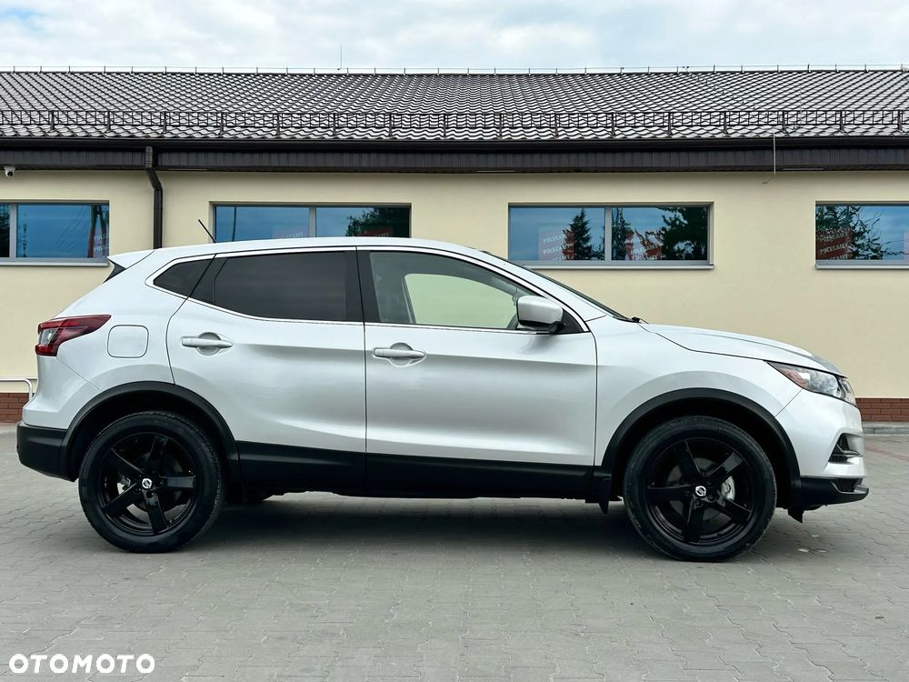 Nissan Rogue - 5
