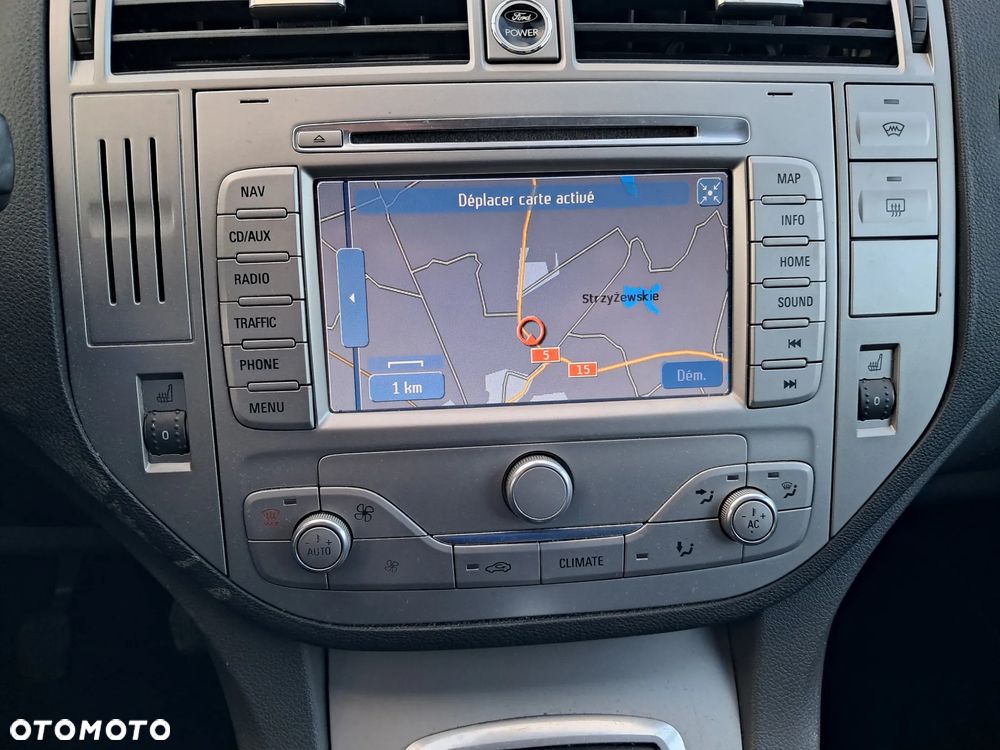 Ford Kuga 2.0 TDCi 2x4 Titanium - 20