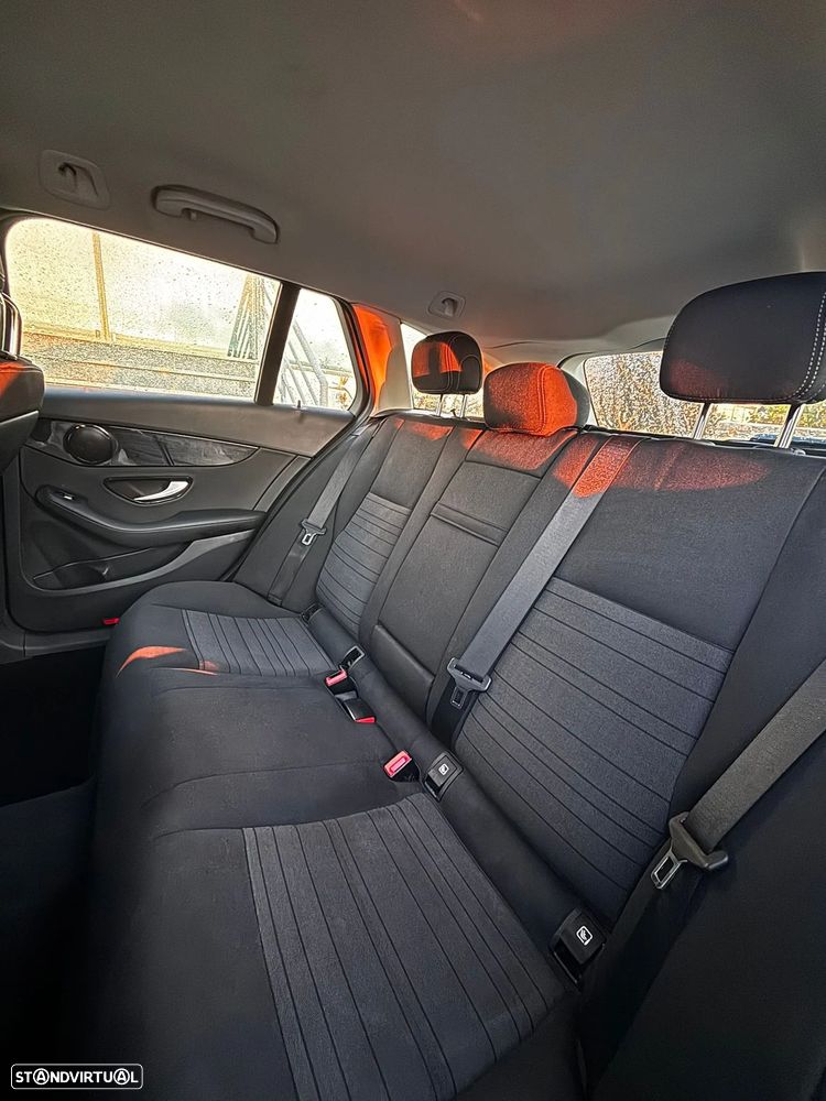 Mercedes-Benz C 300 de T 9G-TRONIC Avantgarde - 12