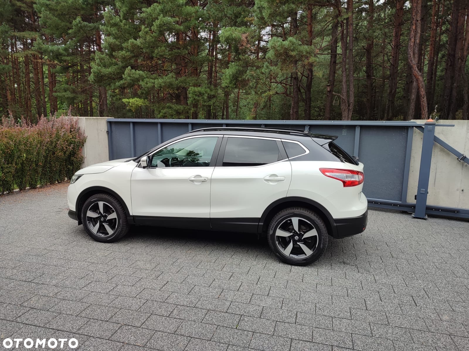 Nissan Qashqai 1.2 DIG-T Tekna Xtronic - 4