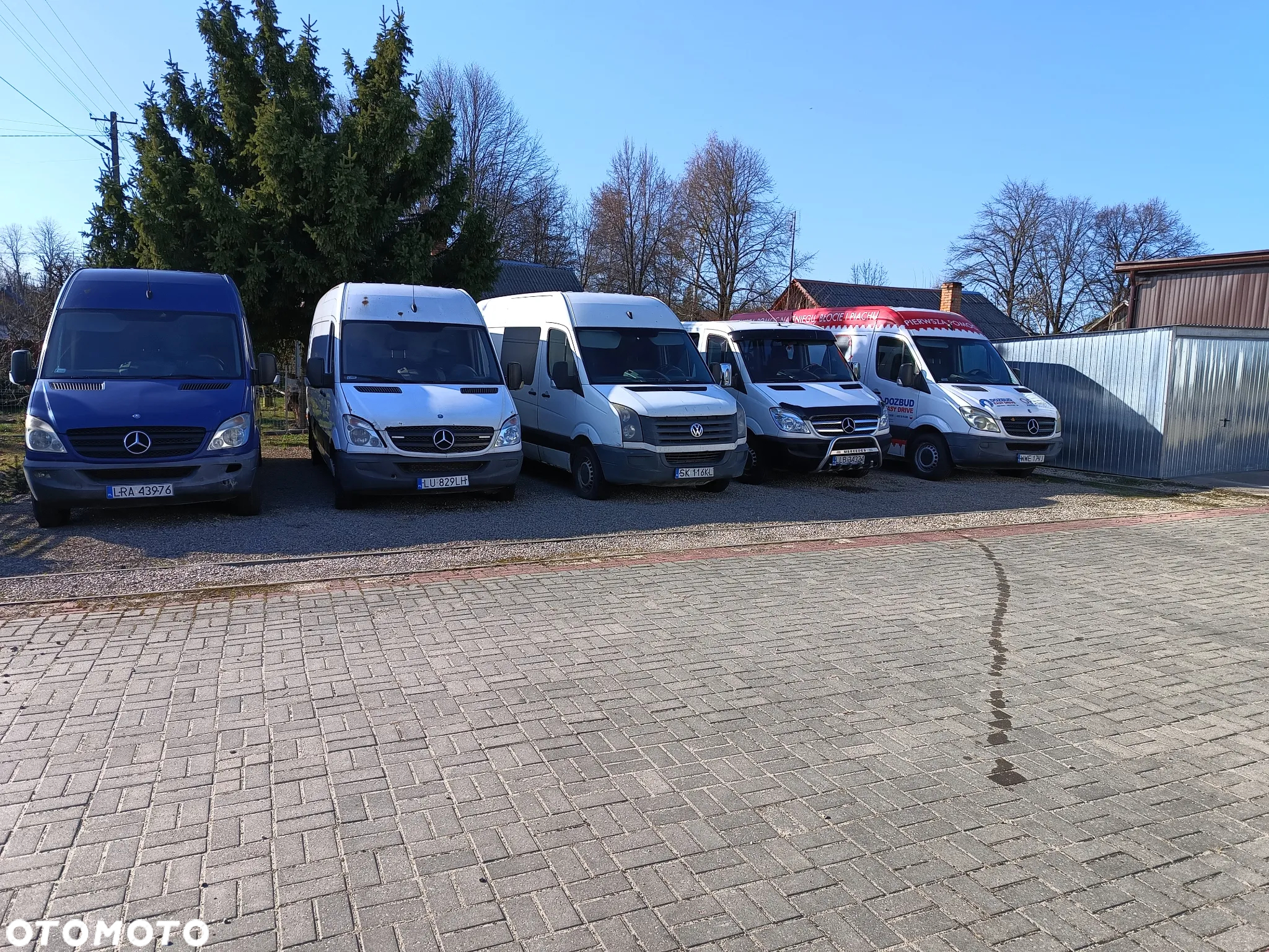 Mercedes-Benz Sprinter - 24