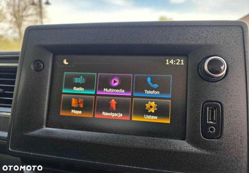 Renault Master - 25