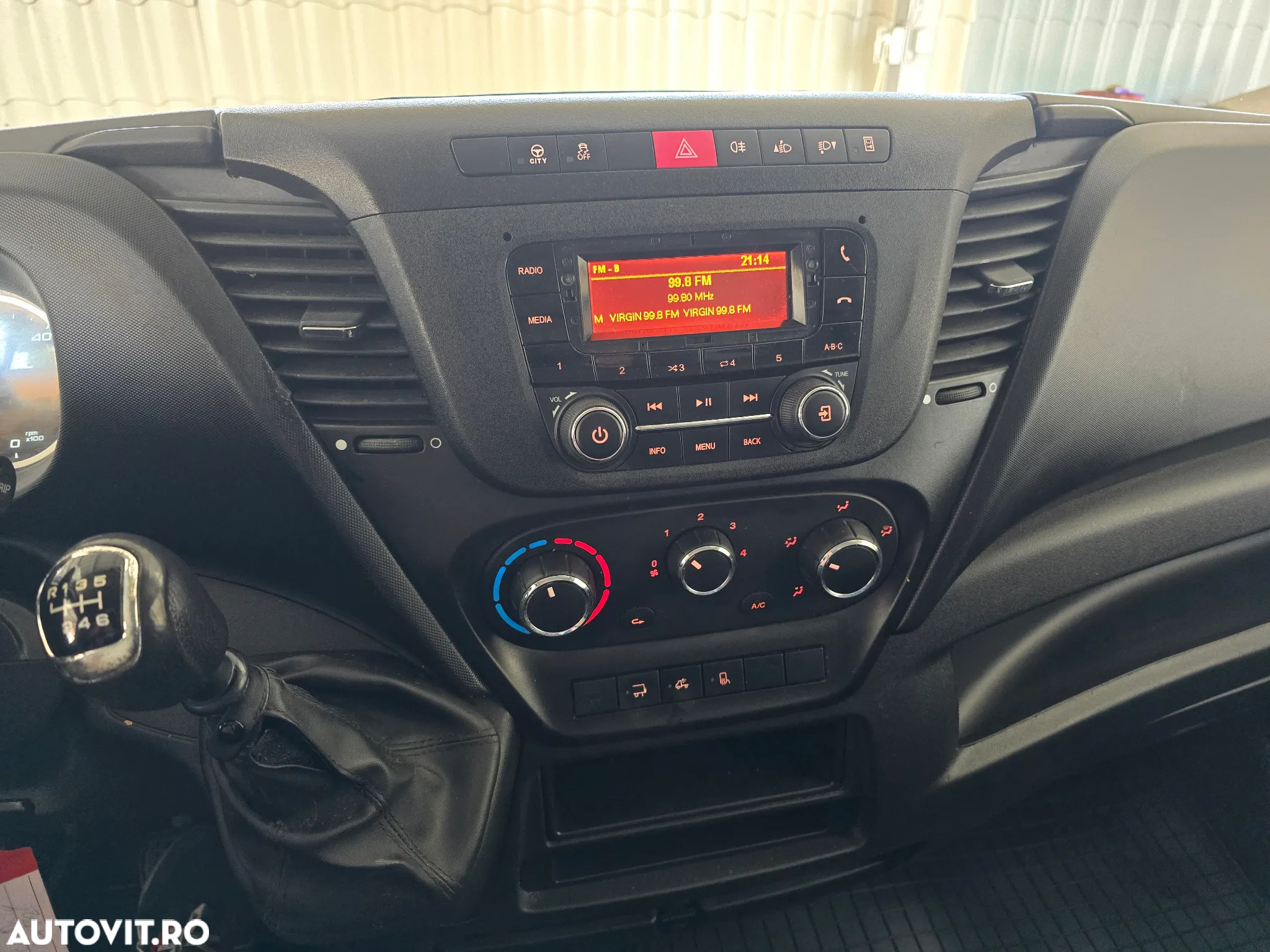Iveco DAILY - 12
